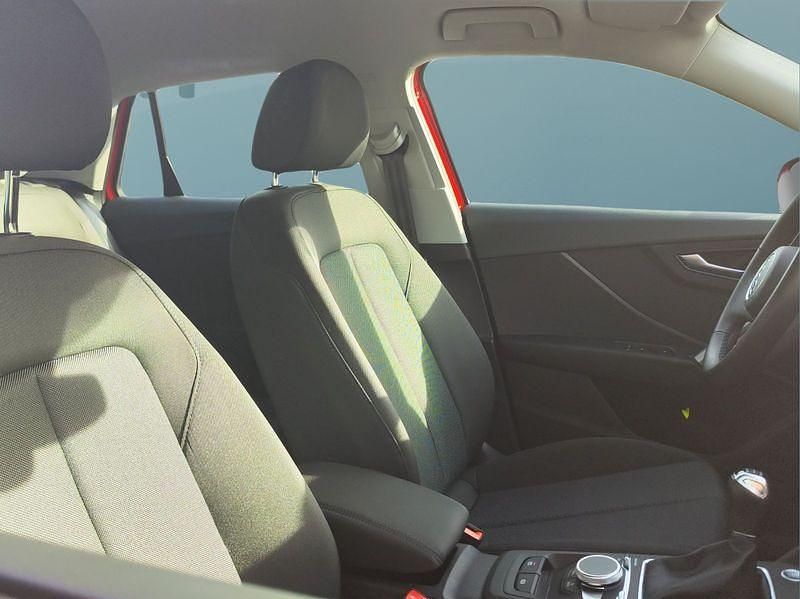 Gebraucht Audi Q2 116 PS (85 kW) 2022 Rot SUV