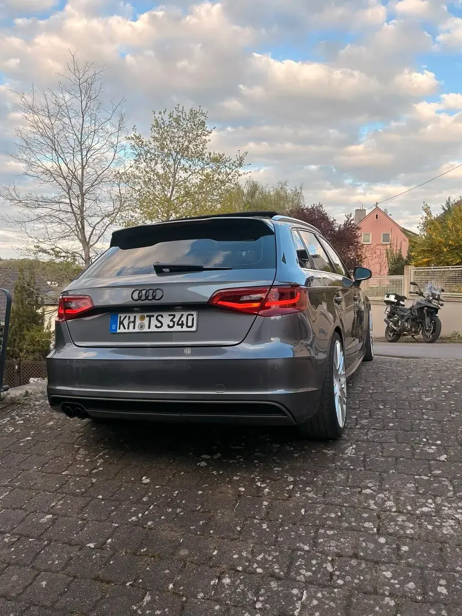 Gebraucht Audi A3 S-Line 150 PS (110 kW) 2014 Grau Kombi