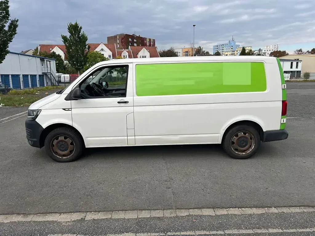 Gebraucht VW Transporter 179 PS (131 kW) 2015 Weiß Van
