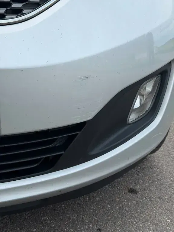 Gebraucht Kia Venga 90 PS (66 kW) 2012 Silber Kleinwagen