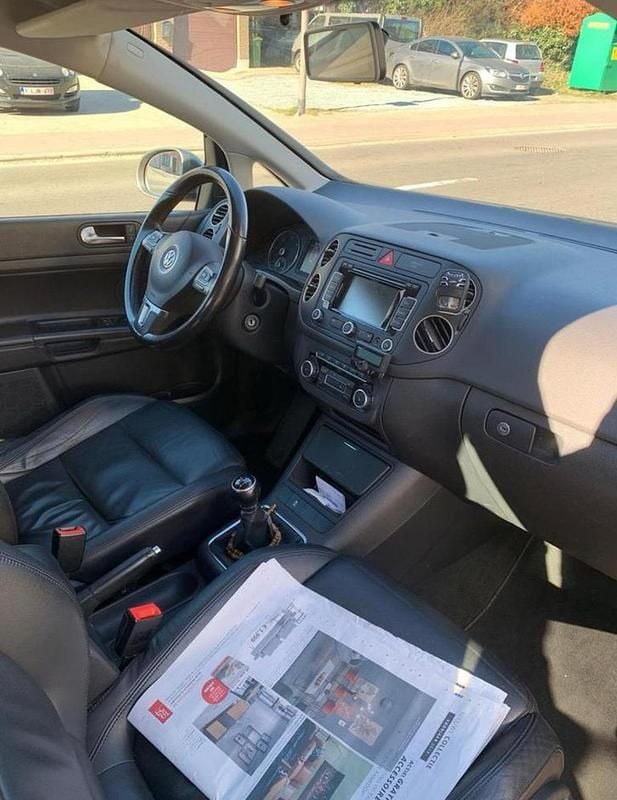 Gebraucht 2010 VW Golf VI Limousine | 4.377 € - Bild 1/4