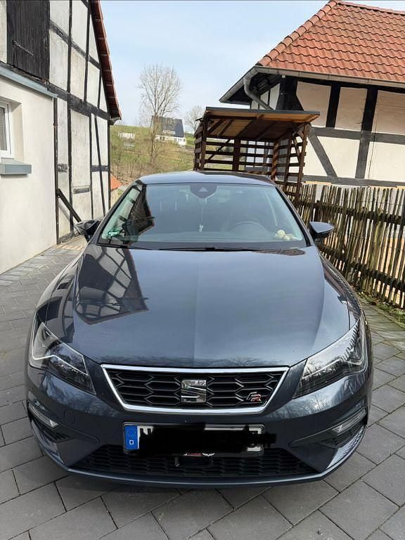 Gebraucht Seat Leon FR 150 PS (110 kW) 2021 Grau Limousine