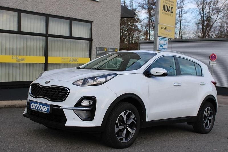Weiß Gebraucht 2018 Kia Sportage Vision SUV | 14.890 € (Guter Preis) - Bild 1/4