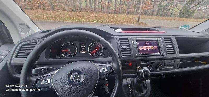 Gebraucht VW T6 150 PS (110 kW) 2019 Grau Van