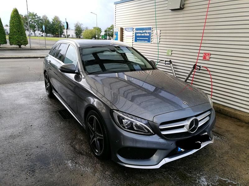 Andere farben Gebraucht 2018 Mercedes C220 AMG Kombi | 17.900 € (Teuer) - Bild 1/4