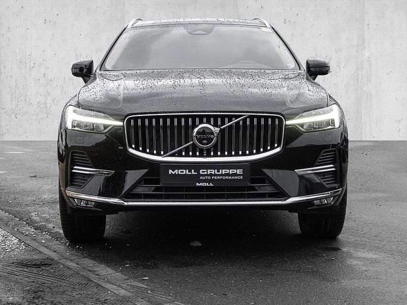 Gebraucht Volvo XC60 Plus 197 PS (144 kW) 2023 Schwarz SUV