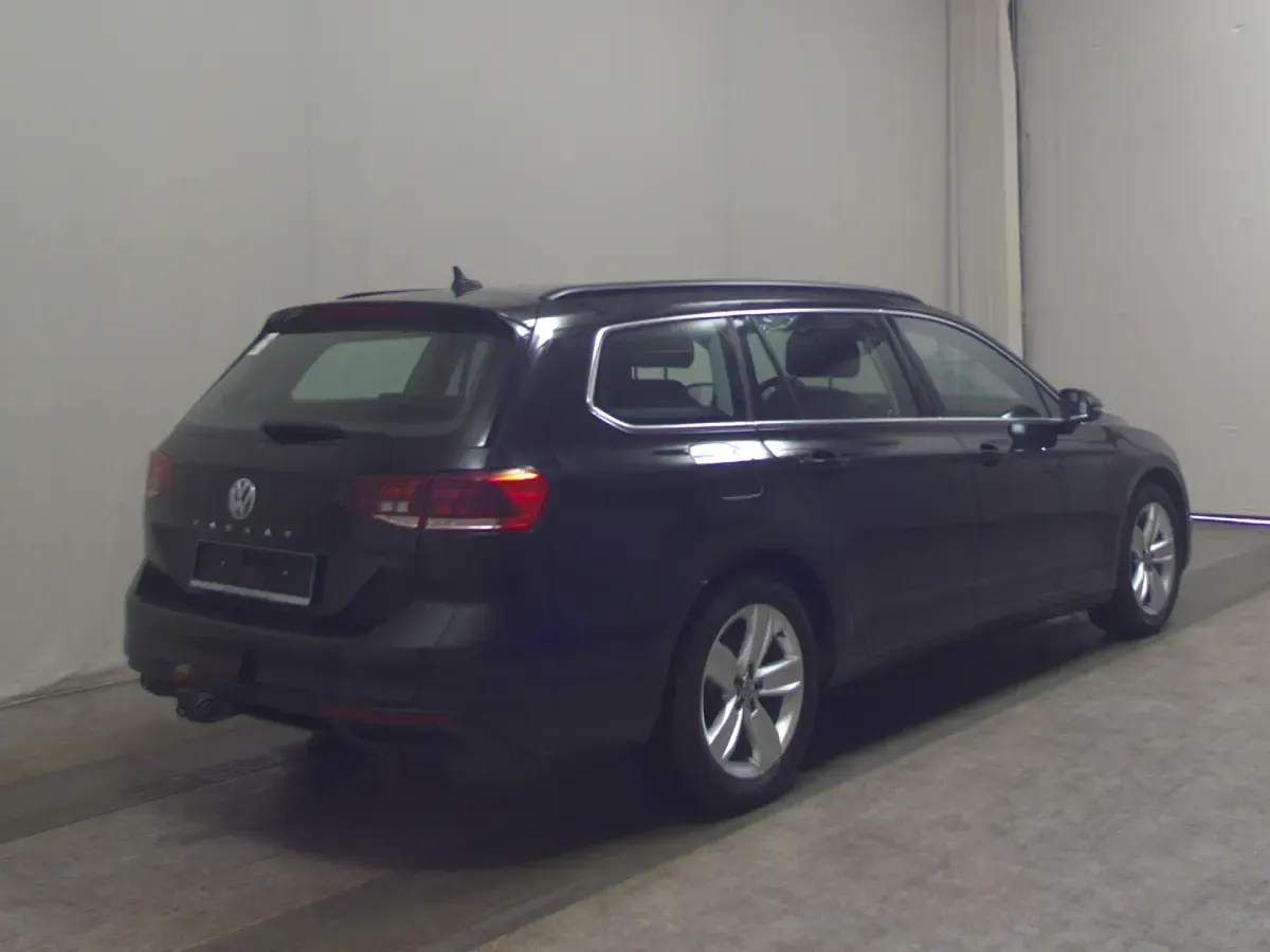 Gebraucht VW Passat Business 200 PS (147 kW) 2020 Schwarz Limousine