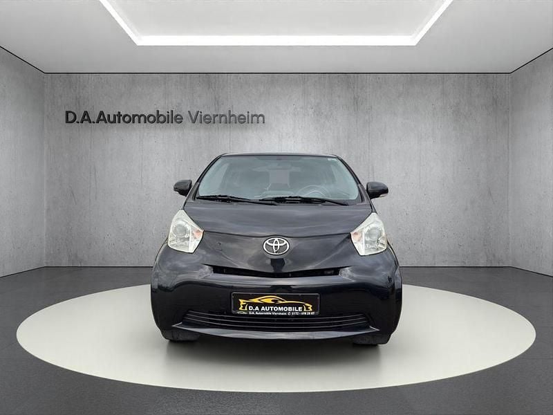 Gebraucht Toyota iQ Basis 68 PS (50 kW) 2009 Schwarz Kleinwagen