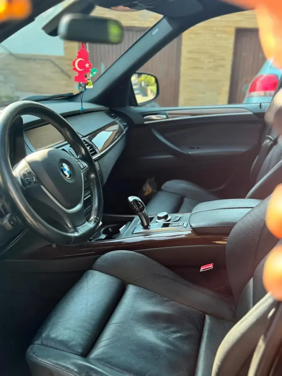 Gebraucht BMW X5 235 PS (172 kW) 2008 Schwarz SUV