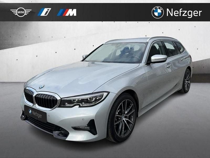 Gebraucht BMW 330 Sport Line 286 PS (210 kW) 2021 Silber Kombi