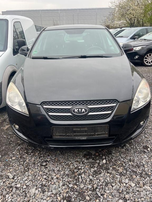 Gebraucht Kia Ceed LX 122 PS (89 kW) 2009 Kleinwagen