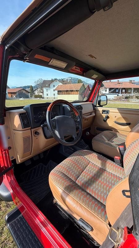 Gebraucht Jeep Wrangler 178 PS (130 kW) 1996 Rot SUV