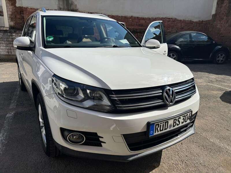 Gebraucht 2012 VW Tiguan Trendline SUV | 9.800 € (Etwas zu teuer) - Bild 1/4