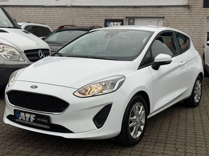 Weiß Gebraucht 2020 Ford Fiesta Trend Kleinwagen | 6.990 € (Guter Preis) - Bild 1/4