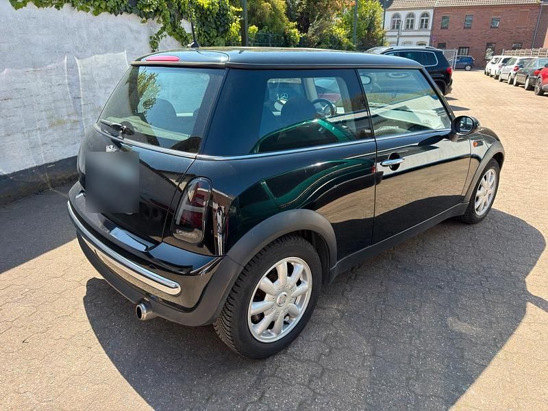 Usata Mini Cooper 116 CV (85 kW) 2003 Nero Utilitaria