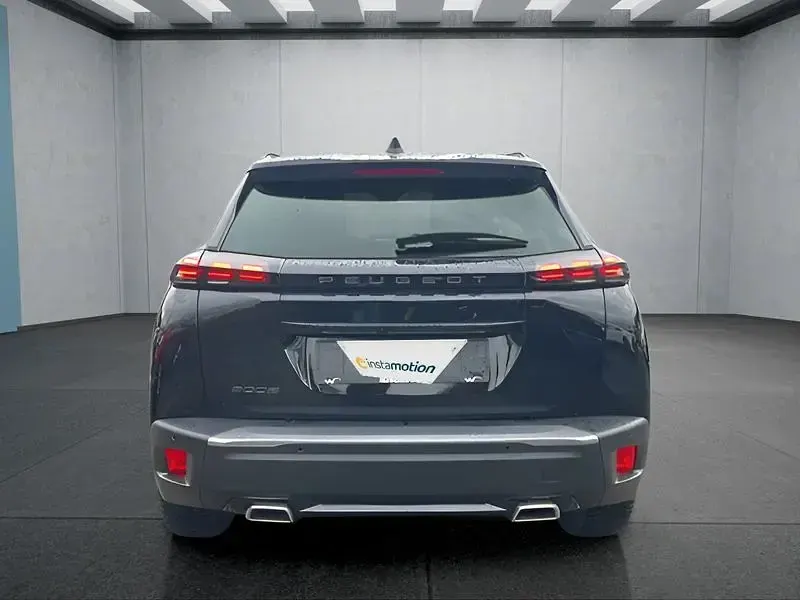 Gebraucht Peugeot 2008 Allure 131 PS (96 kW) 2023 Schwarz SUV