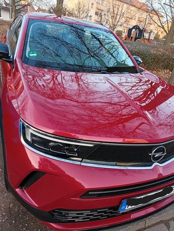 Rot Gebraucht 2022 Opel Mokka-e Edition SUV | 13.990 € (Superpreis) - Bild 1/4