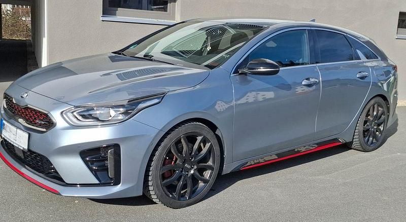 Gebraucht Kia ProCeed GT 204 PS (150 kW) 2020 Grau Kombi