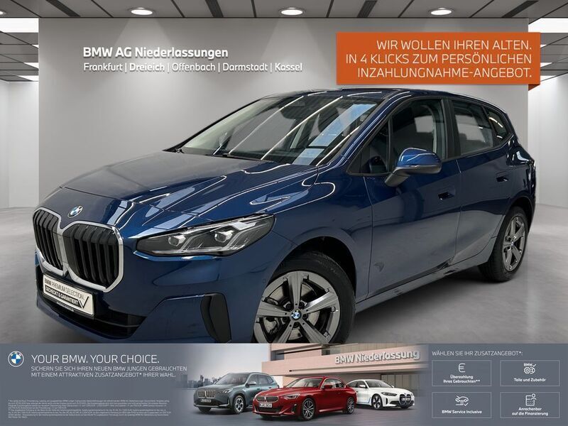 Blau Gebraucht 2024 BMW 216 Active Tourer Luxury Line Van / Kleinbus | 29.990 € (Teuer) - Bild 1/3