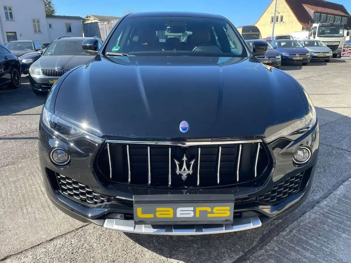 Gebraucht Maserati Levante 430 PS (316 kW) 2016 Nero schwarz SUV