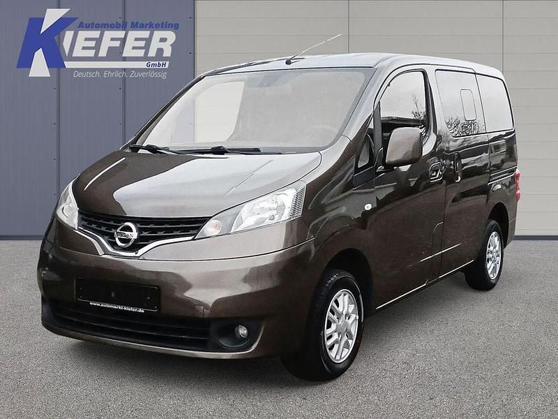 Grau Gebraucht 2016 Nissan Evalia Tekna Van / Kleinbus | 10.990 € (Guter Preis) - Bild 1/4