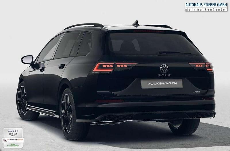 Neu VW Golf VIII R-line 150 PS (110 kW) 2025 Grenadillschwarz meta... Kombi