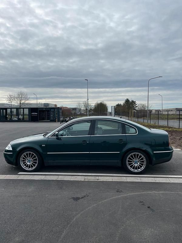 Gebraucht VW Passat 163 PS (119 kW) 2003 Grün Limousine