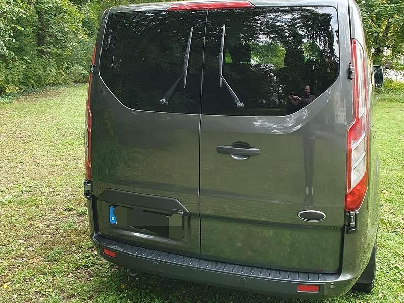 Gebraucht Ford Transit Custom Trend 170 PS (125 kW) 2019 Grau Pickup