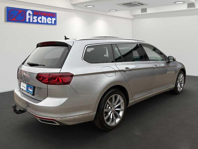 Gebraucht VW Passat GTE 156 PS (114 kW) 2020 Silber Kombi