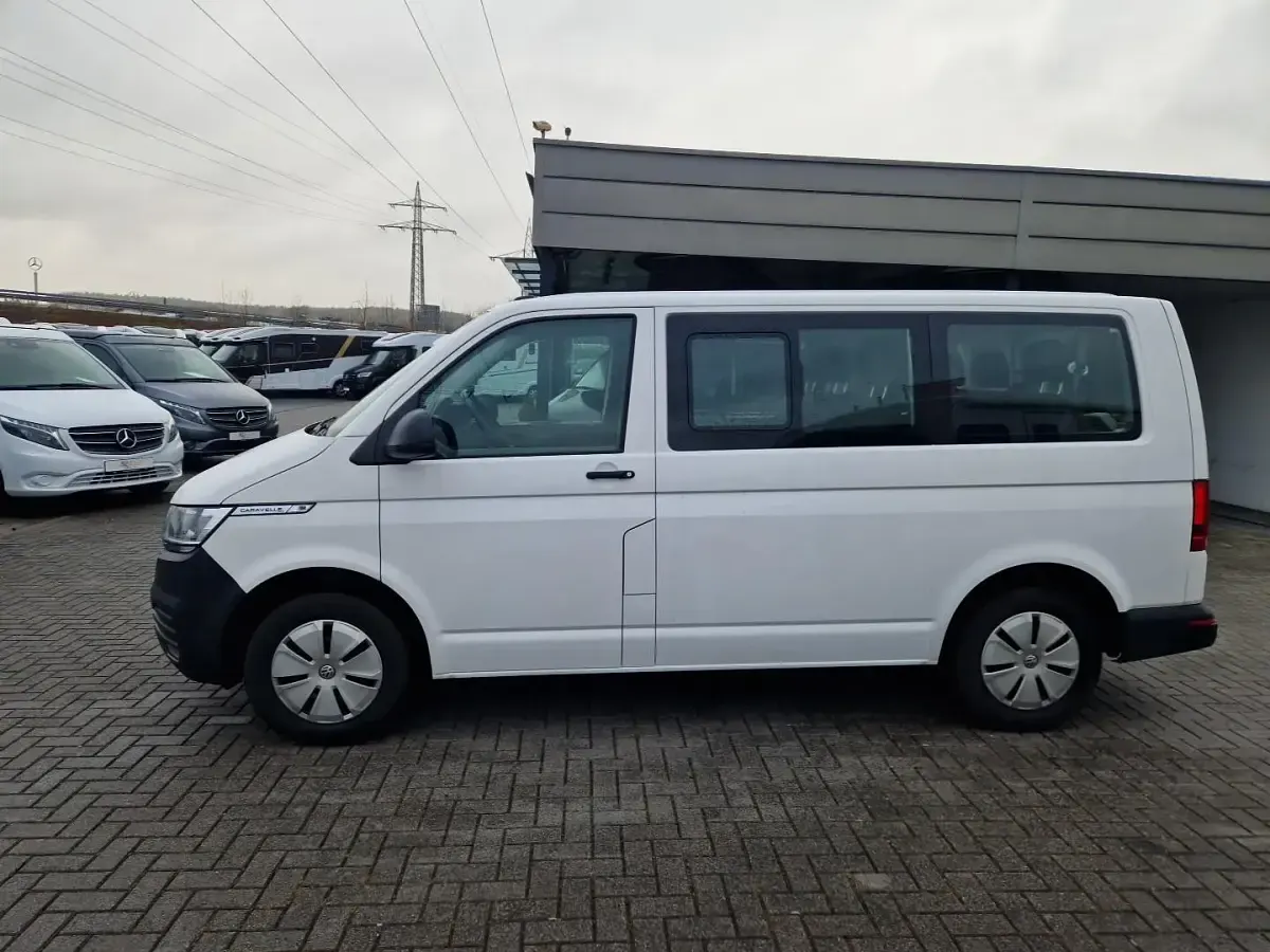 Gebraucht VW Caravelle 110 PS (80 kW) 2021 Candyweiß Van