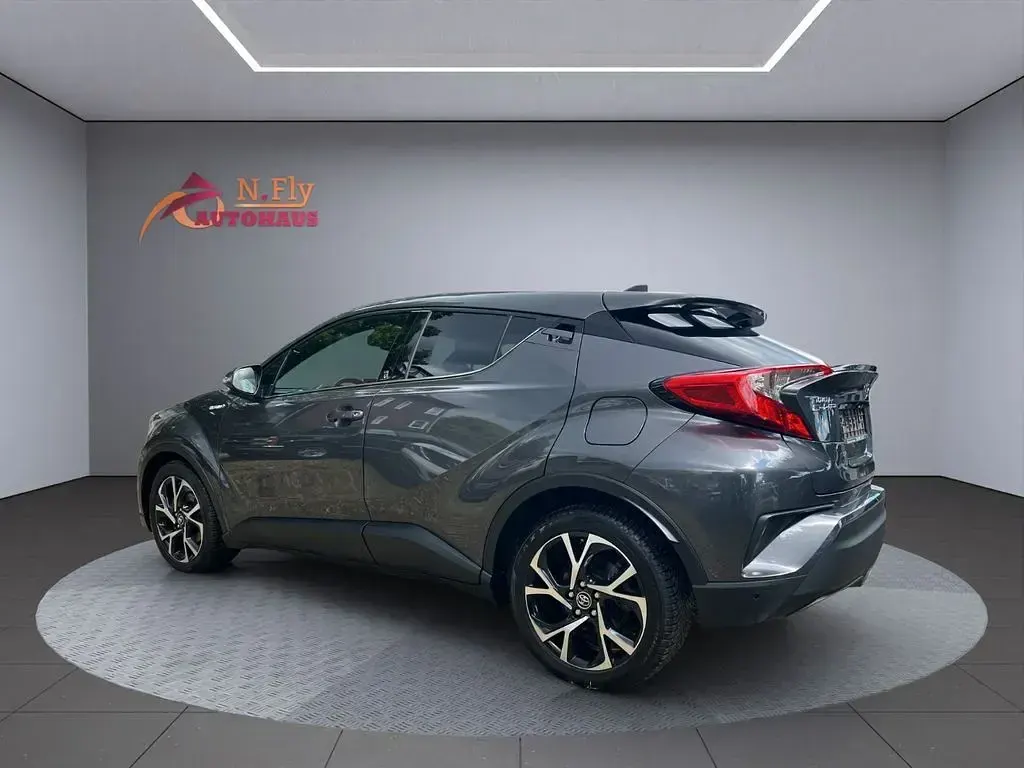 Gebraucht Toyota C-HR Team 98 PS (72 kW) 2018 Grau SUV