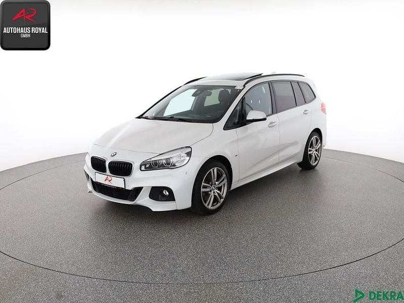 Mineralweiss Gebraucht 2016 BMW 220 Gran Tourer M Sport Van / Kleinbus | 19.880 € (Fairer Preis) - Bild 1/4