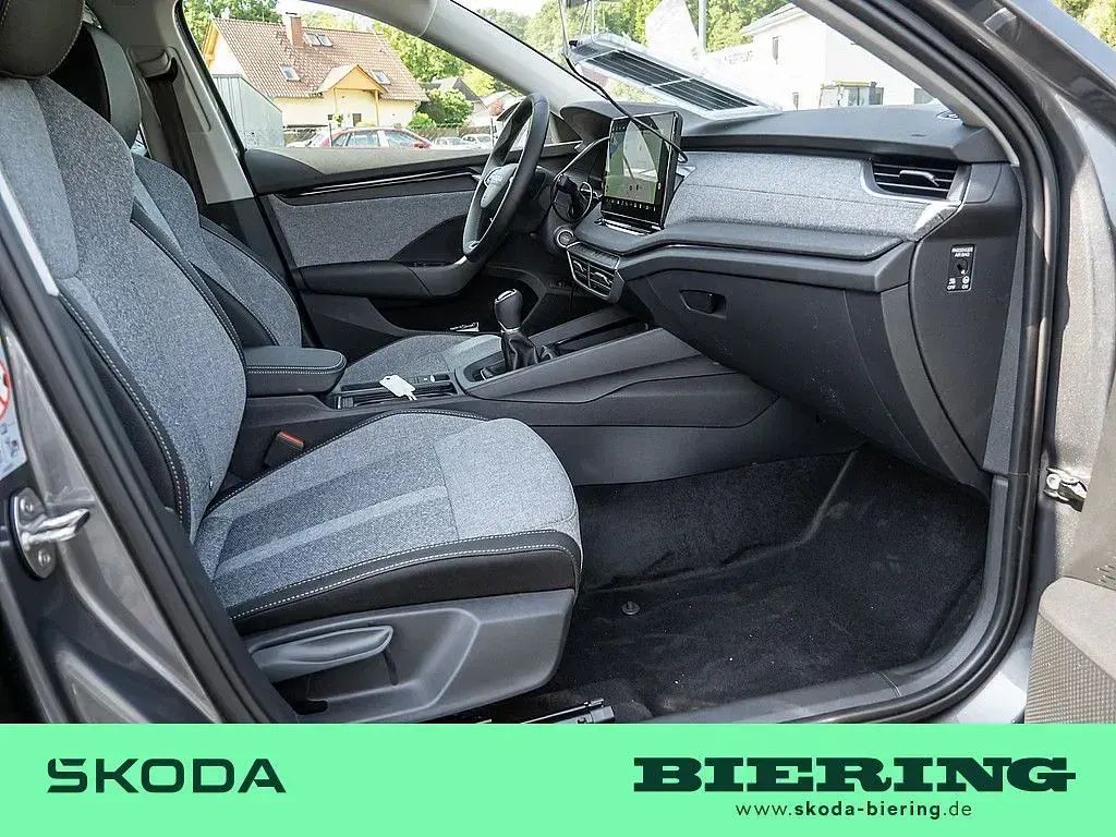 Neu Skoda Octavia Selection 150 PS (110 kW) 2026 Grau Limousine