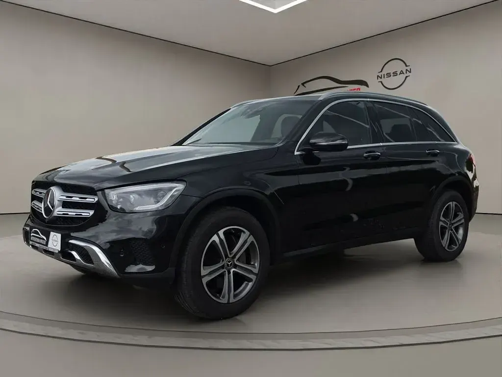 Gebraucht Mercedes GLC300 258 PS (189 kW) 2020 Schwarz SUV