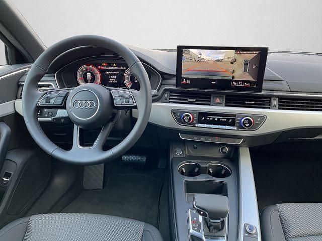 Gebraucht Audi A4 Ambiente 150 PS (110 kW) 2024 Mythosschwarz metallic (metallic) Kombi