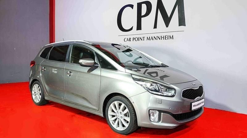 Grau Gebraucht 2013 Kia Carens Van / Kleinbus | 7.950 € (Etwas zu teuer) - Bild 1/4