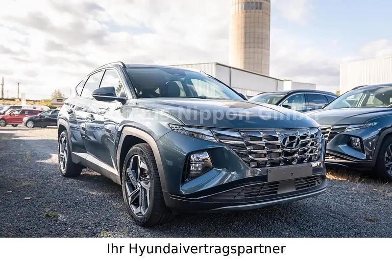 Dark knight / phantom black / mi Gebraucht 2021 Hyundai Tucson Prime SUV | 28.685 € (Teuer) - Bild 1/1