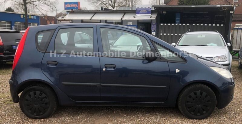 Gebraucht Mitsubishi Colt Inform 75 PS (55 kW) 2006 Blau Kleinwagen