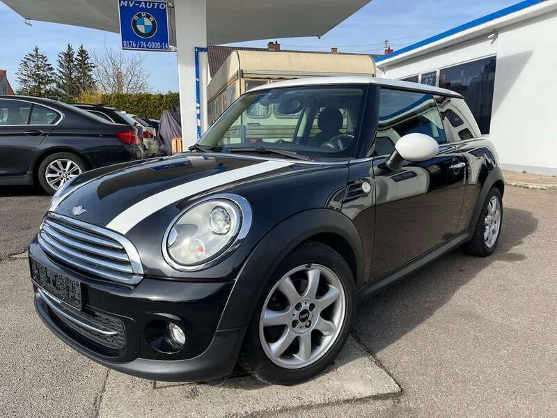 Midnight black Gebraucht 2011 Mini Cooper Sport Kleinwagen | 7.700 € (Etwas zu teuer) - Bild 1/4