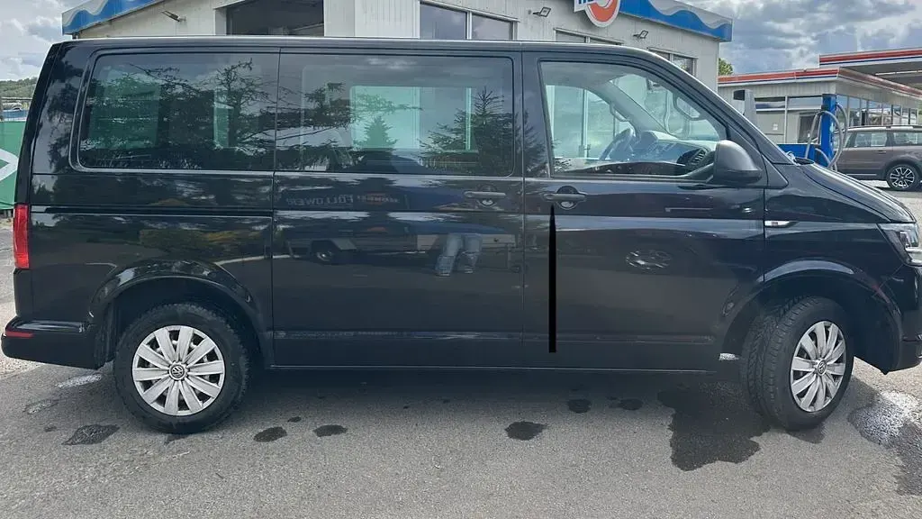 Gebraucht VW Multivan 114 PS (83 kW) 2019 Schwarz Van / Kleinbus