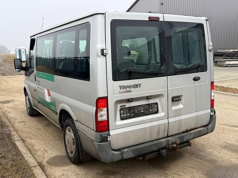 Gebraucht Ford Transit 86 PS (63 kW) 2009 Silber Kombi