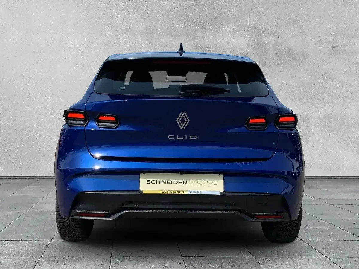 Neu Renault Clio V Evolution 115 PS (84 kW) 2026 Blau Limousine