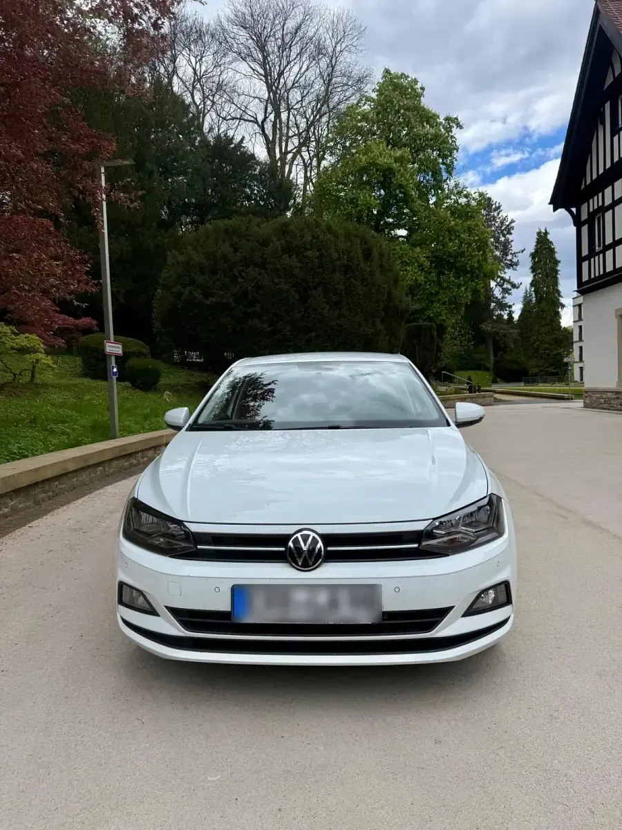 Gebraucht VW Polo 95 PS (69 kW) 2021 Weiß Kleinwagen