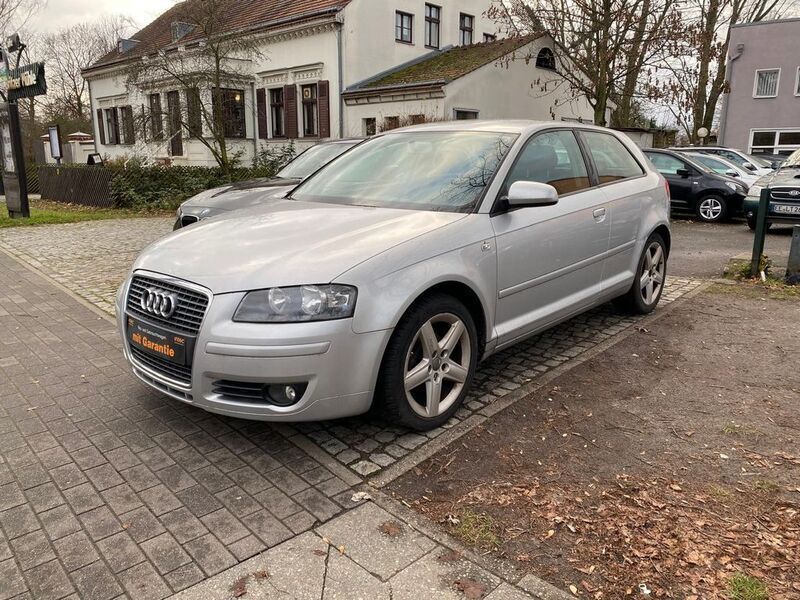 Gebraucht Audi A3 Attraction 116 PS (85 kW) 2006 Silber Kleinwagen