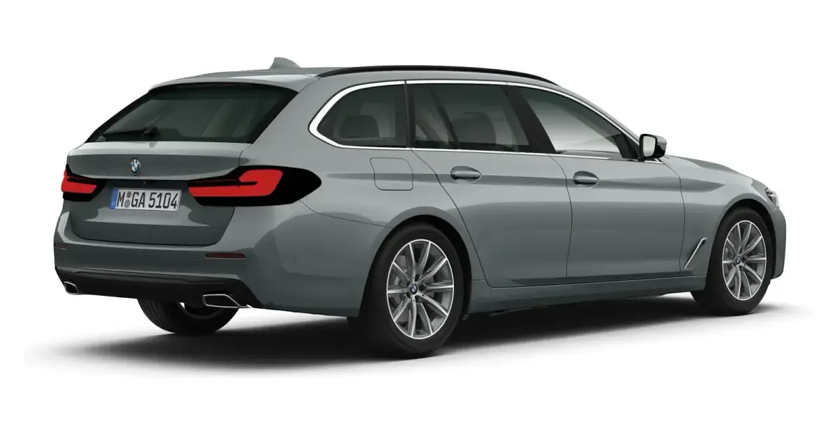 Gebraucht BMW 520 Sport Line 190 PS (139 kW) 2024 Grau Kombi