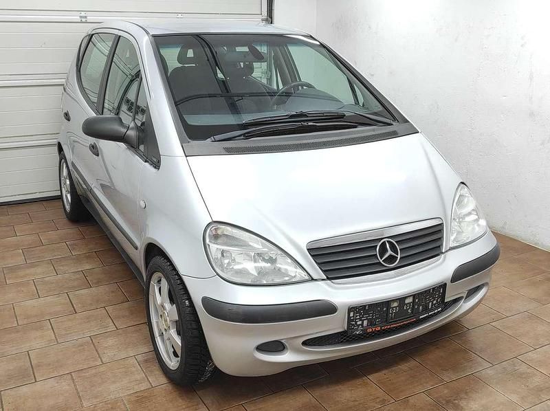 Gebraucht Mercedes A160 102 PS (75 kW) 2002 Silber Limousine