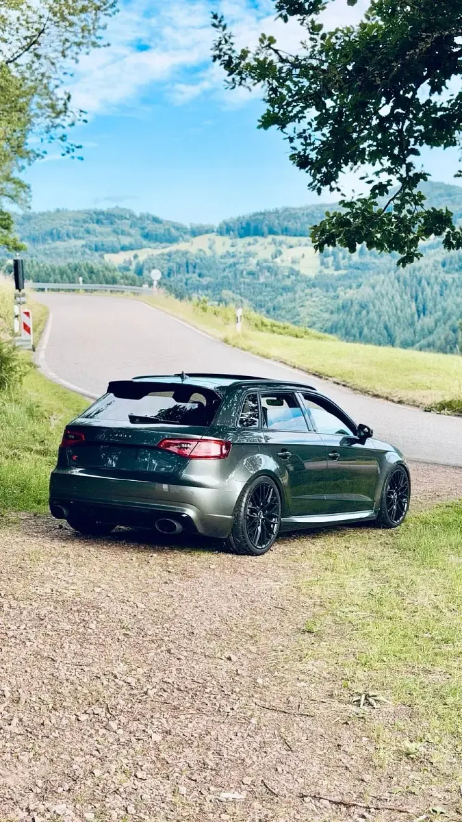 Gebraucht Audi RS3 Sport 2015 Grau Limousine