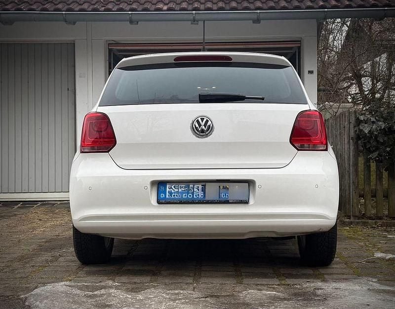 Gebraucht VW Polo Comfortline 69 PS (50 kW) 2010 Weiß Kleinwagen
