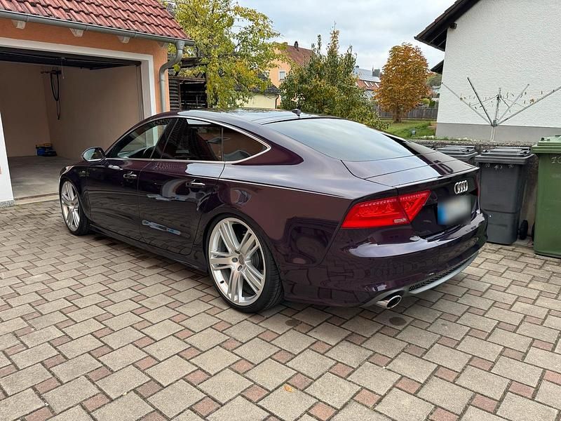 Gebraucht Audi A7 Sport 313 PS (230 kW) 2012 Violet Kleinwagen