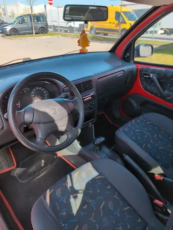 Second-hand Seat Arosa 60 CP (44 kW) 1999 Roșu Hatchback